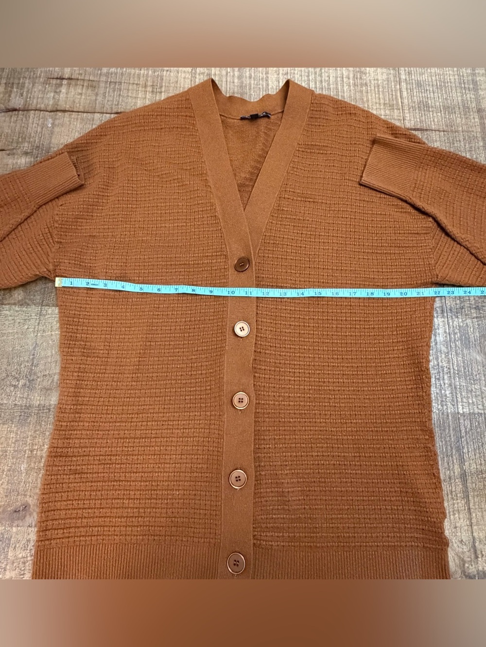 Express Women's Burnt Orange Button-Front Ribbed Cardigan - Picture 6 of 7